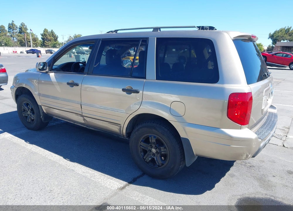 2005 HONDA PILOT VIN: 2HKYF18585H511375