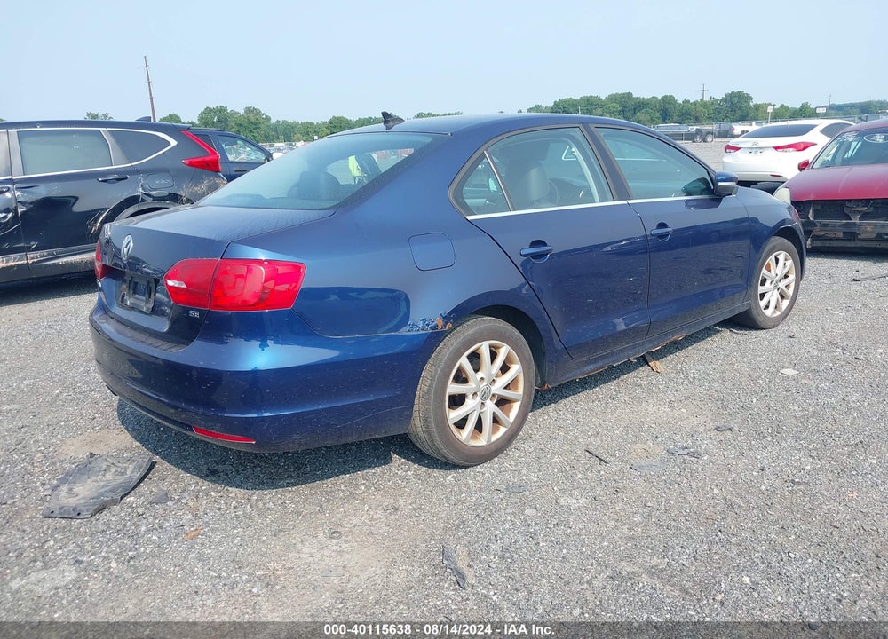 2014 VOLKSWAGEN JETTA 1.8T SE VIN: 3VWB17AJ1EM442227