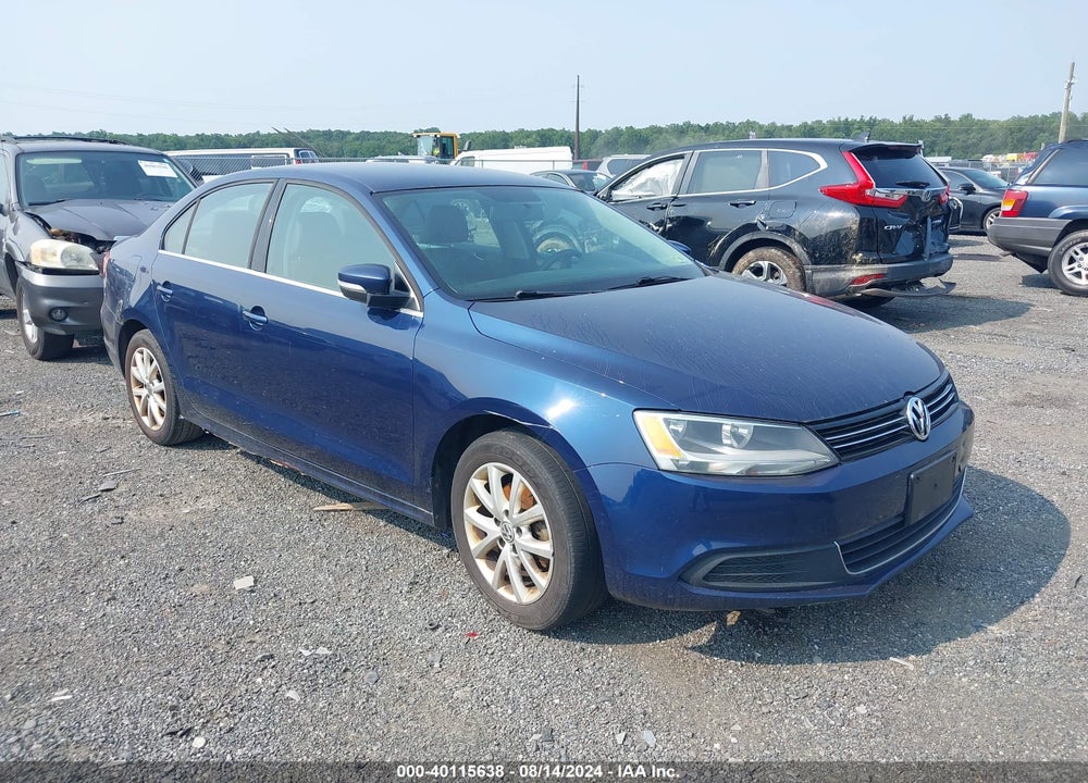 2014 VOLKSWAGEN JETTA 1.8T SE VIN: 3VWB17AJ1EM442227