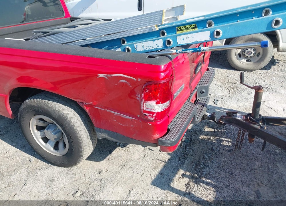 2011 FORD RANGER XLT VIN: 1FTKR4EE4BPA94369