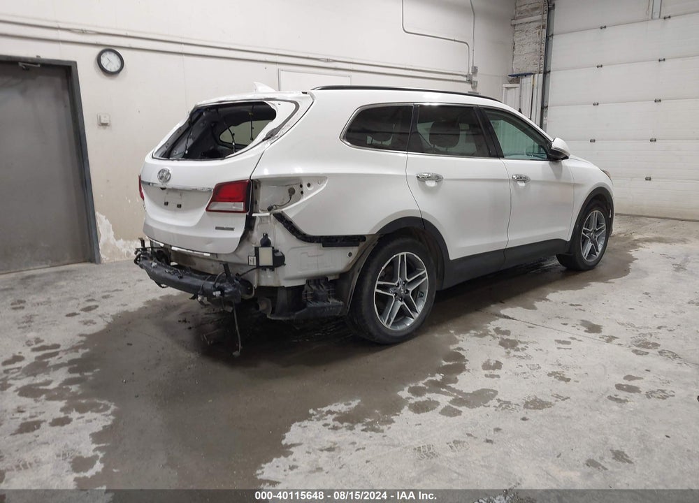 2017 HYUNDAI SANTA FE SE ULTIMATE VIN: KM8SRDHF8HU231971