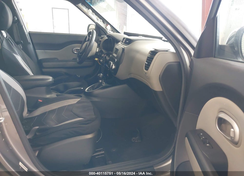 2014 KIA SOUL VIN: KNDJN2A23E7106166