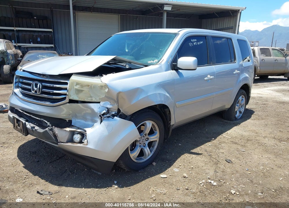 2014 HONDA PILOT EX VIN: 5FNYF3H41EB012418