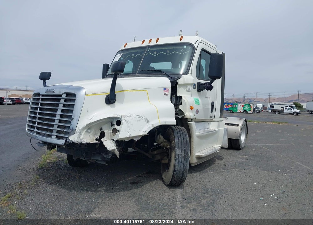 2016 FREIGHTLINER CASCADIA 125 VIN: 3AKBGDD59GSHS4571