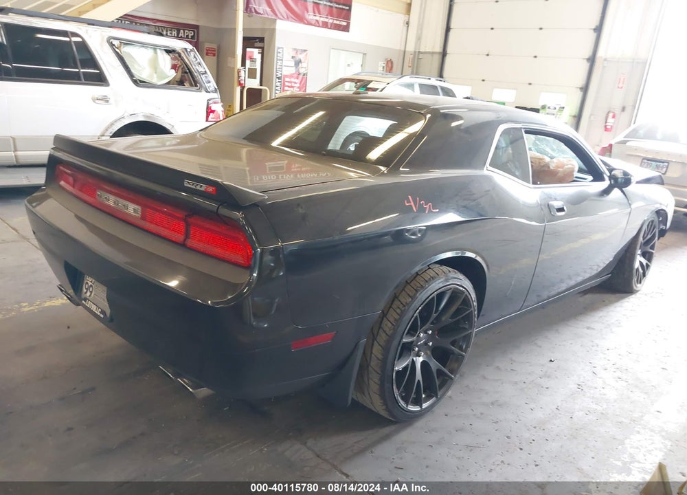 2010 DODGE CHALLENGER SRT8 VIN: 2B3CJ7DW7AH129546