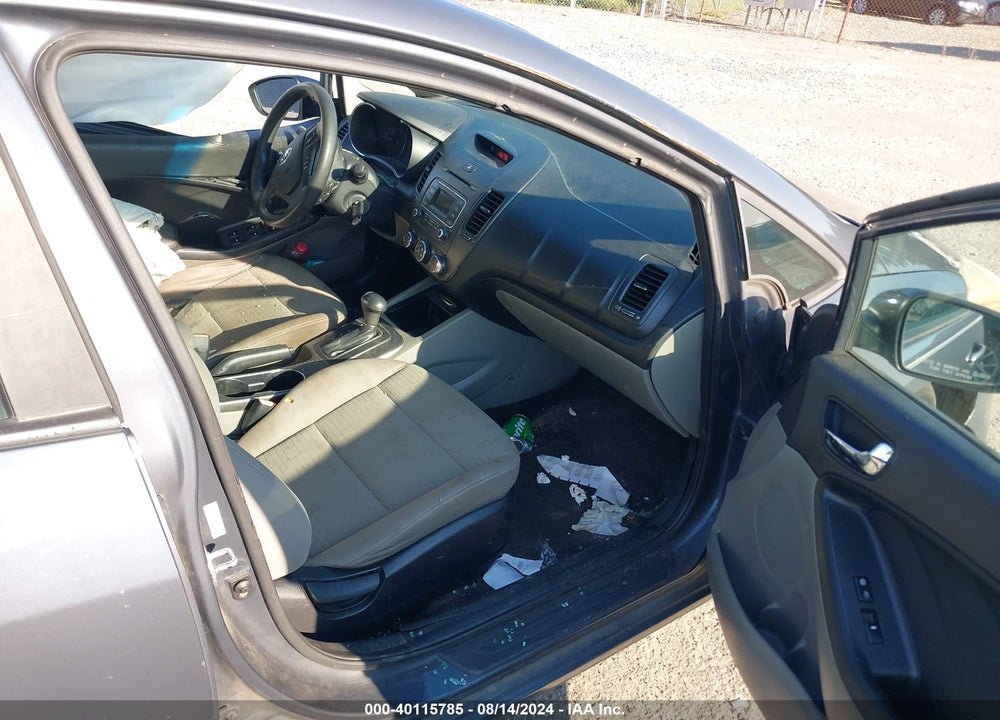 2015 KIA FORTE LX VIN: KNAFX4A62F5393072