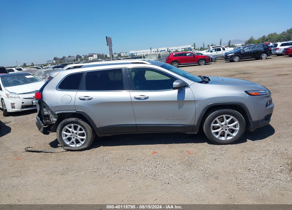 2015 JEEP CHEROKEE LATITUDE VIN: 1C4PJLCB4FW607938
