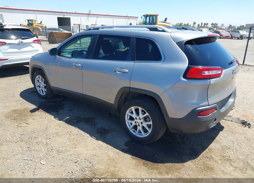 2015 JEEP CHEROKEE LATITUDE VIN: 1C4PJLCB4FW607938