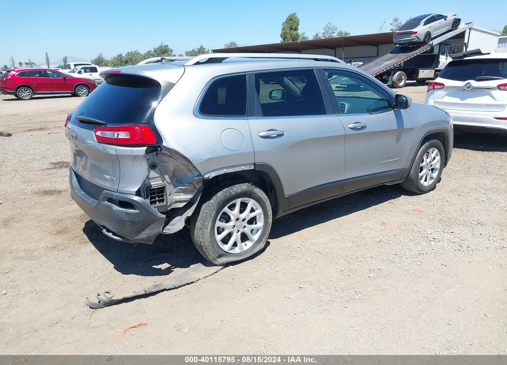 2015 JEEP CHEROKEE LATITUDE VIN: 1C4PJLCB4FW607938