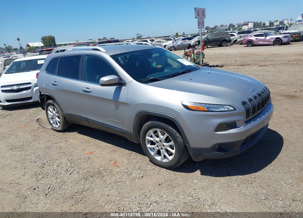 2015 JEEP CHEROKEE LATITUDE VIN: 1C4PJLCB4FW607938