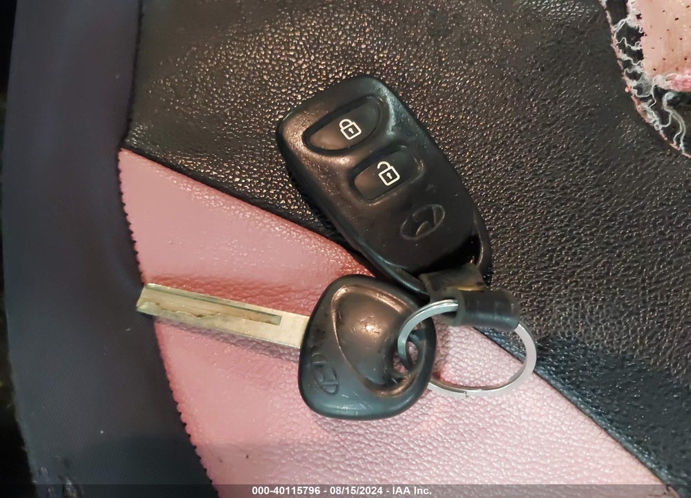 2016 HYUNDAI ACCENT SE VIN: KMHCT4AE7GU163782