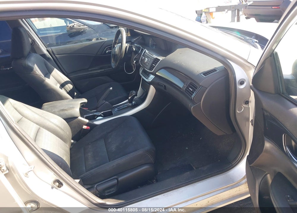 2015 HONDA ACCORD SPORT VIN: 1HGCR2F54FA029586