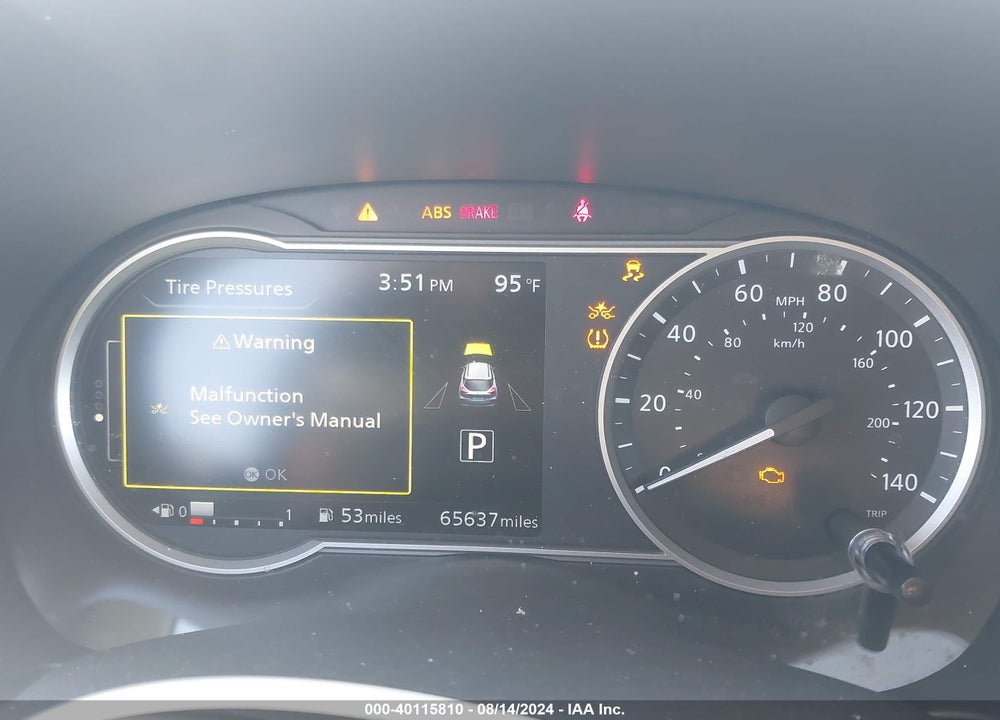 2018 NISSAN KICKS SV VIN: 3N1CP5CU5JL507052