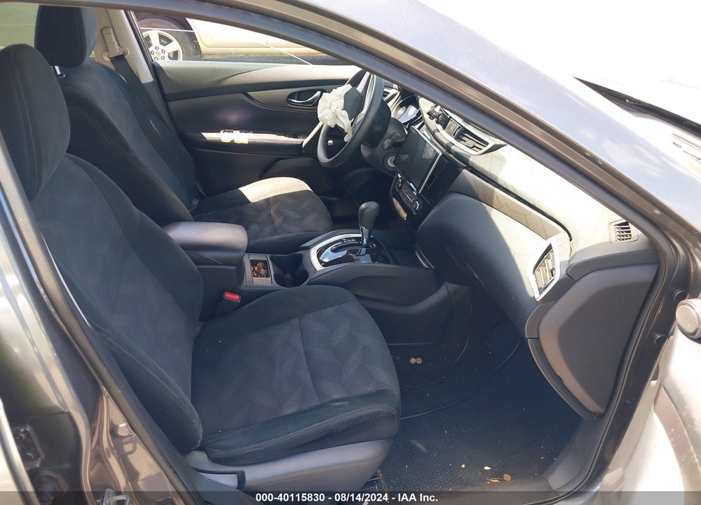 2016 NISSAN ROGUE S VIN: 5N1AT2MT4GC833185