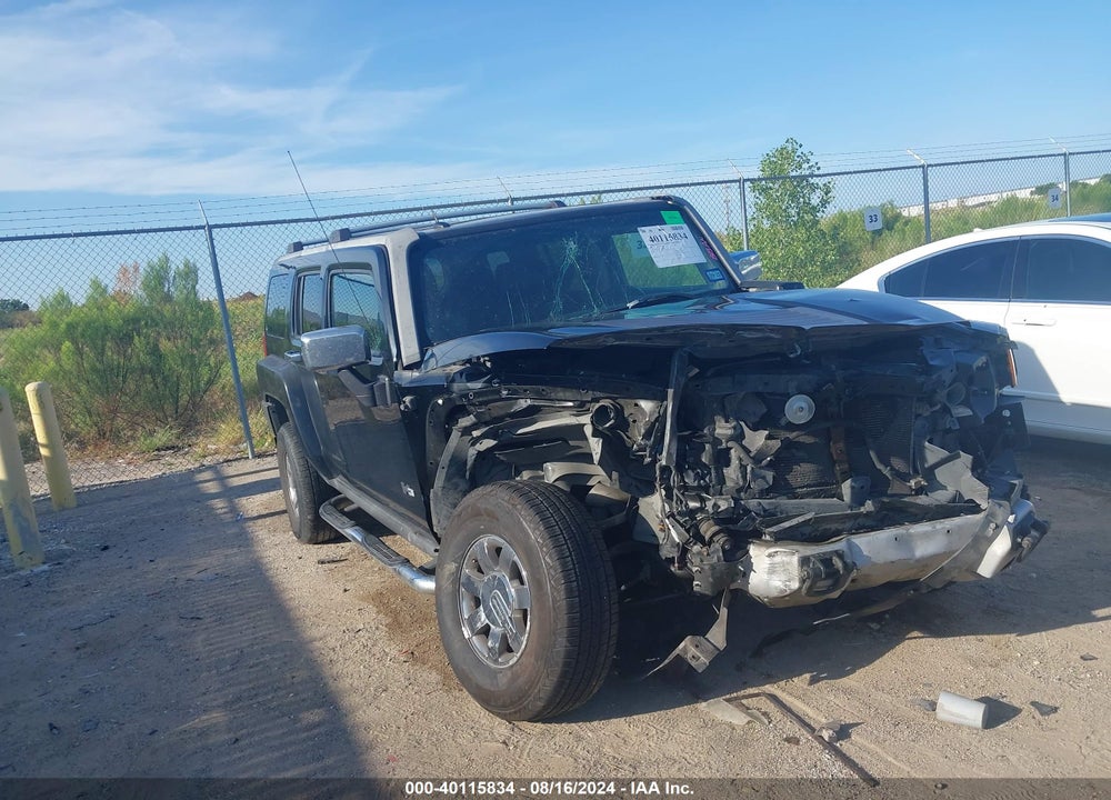 2008 HUMMER H3 SUV VIN: 5GTEN43EX88203098
