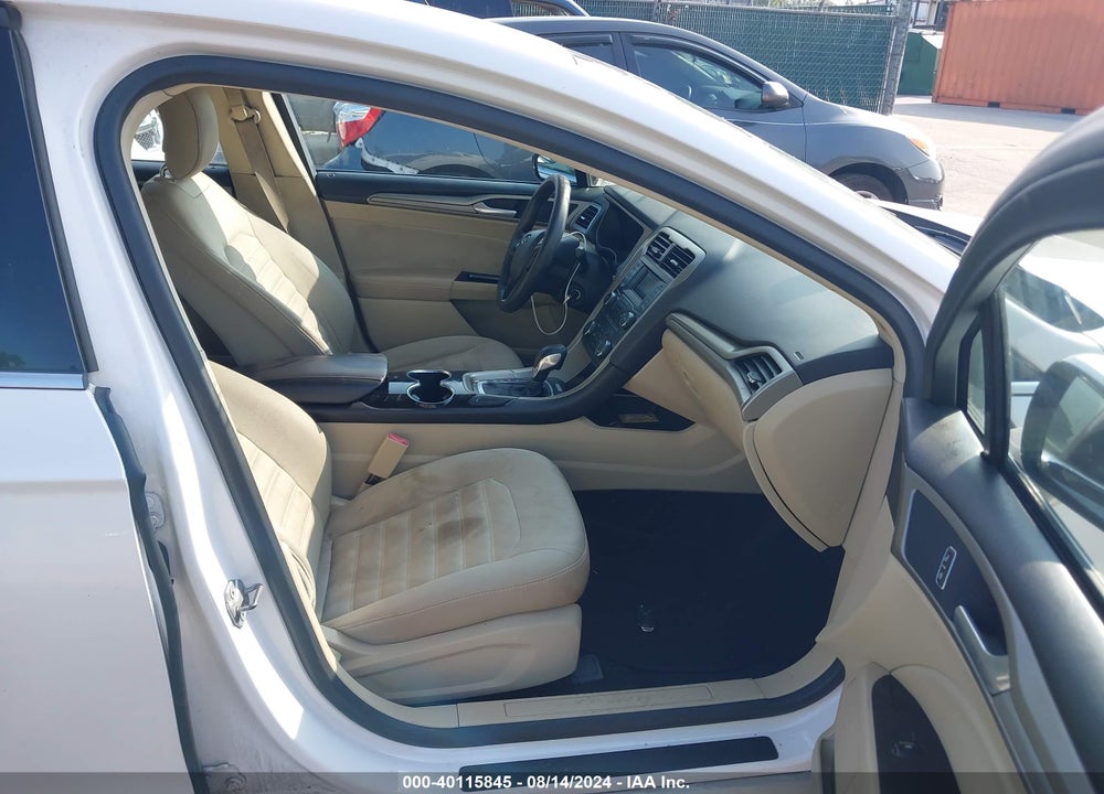 2014 FORD FUSION SE VIN: 3FA6P0HD4ER198219