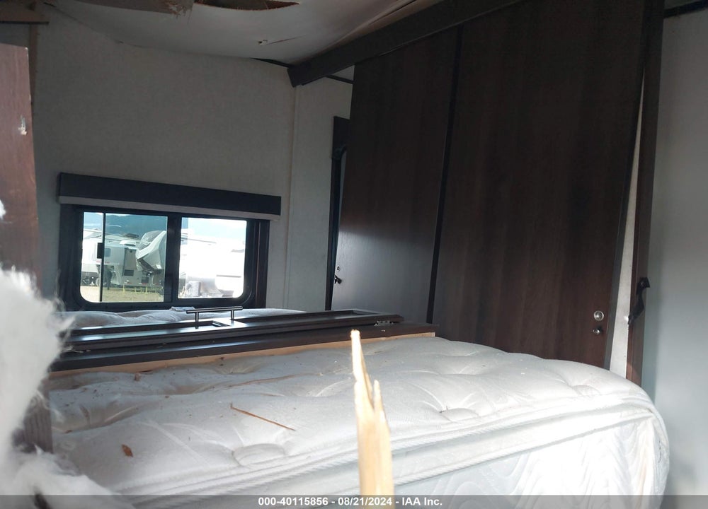 2019 JAYCO JAY FLIGHT VIN: 1UJBJ0BP8K75W0326