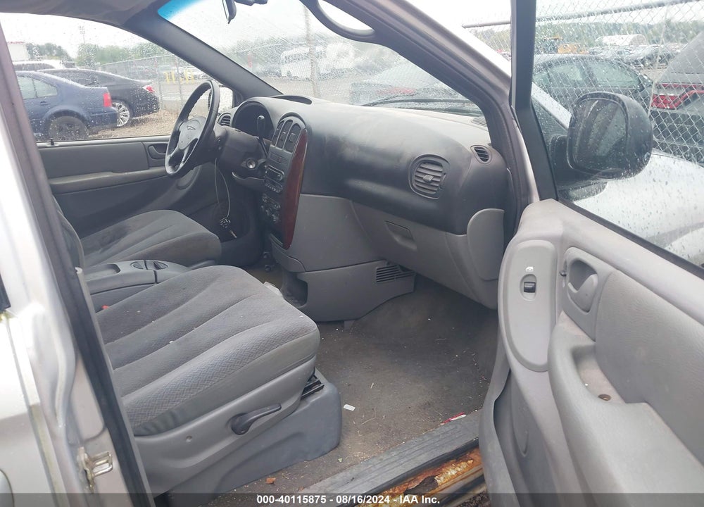 2004 CHRYSLER TOWN & COUNTRY TOURING VIN: 2C4GP54L84R617718