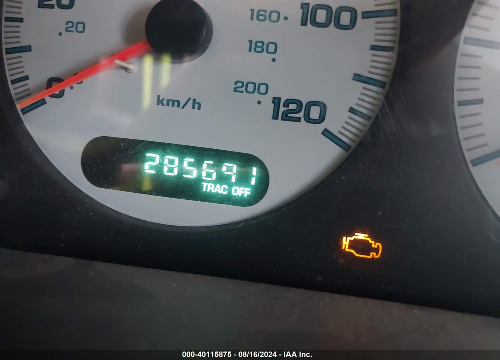 2004 CHRYSLER TOWN & COUNTRY TOURING VIN: 2C4GP54L84R617718