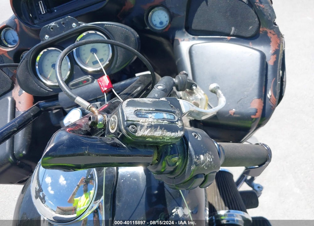 2009 HARLEY-DAVIDSON FLTR VIN: 1HD1FS4139Y686257