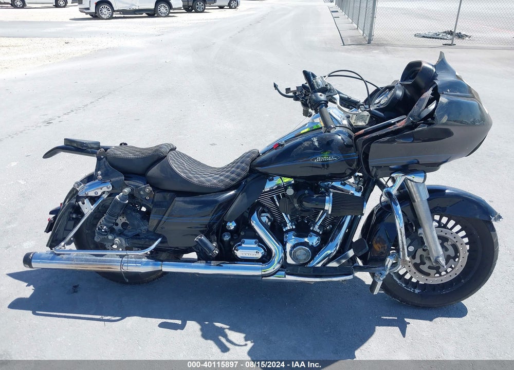 2009 HARLEY-DAVIDSON FLTR VIN: 1HD1FS4139Y686257