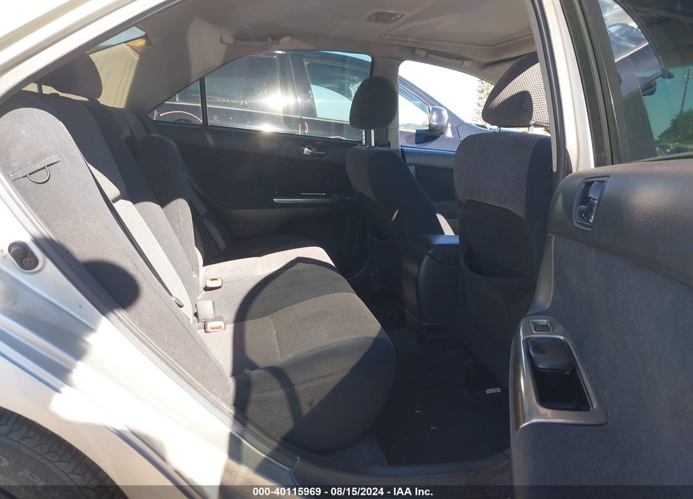 2004 TOYOTA CAMRY SE VIN: 4T1BE32K24U938151
