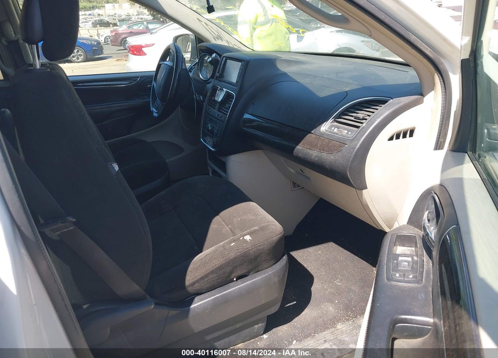 2013 CHRYSLER TOWN & COUNTRY TOURING VIN: 2C4RC1BG8DR559631