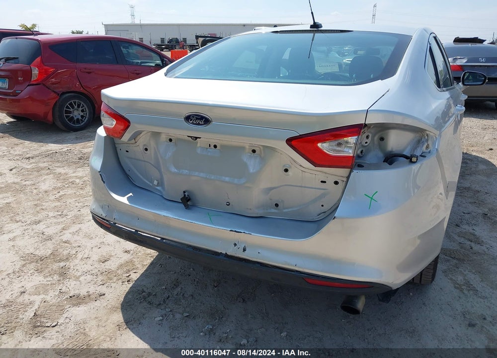 2014 FORD FUSION SE VIN: 3FA6P0HDXER108233