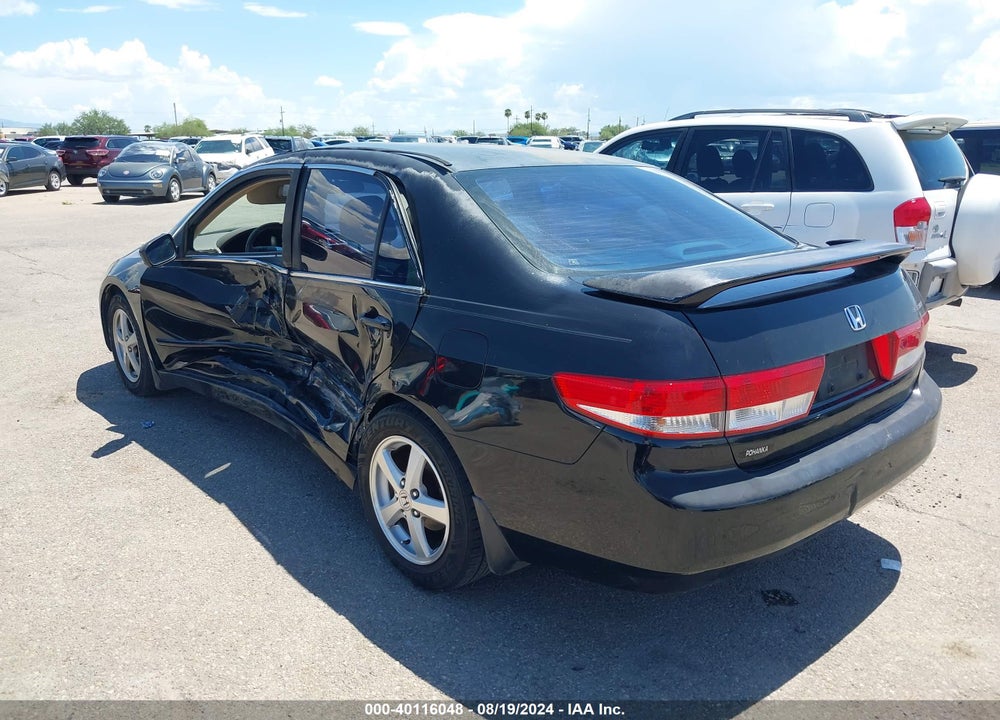 2003 HONDA ACCORD 2.4 EX VIN: JHMCM56723C049186