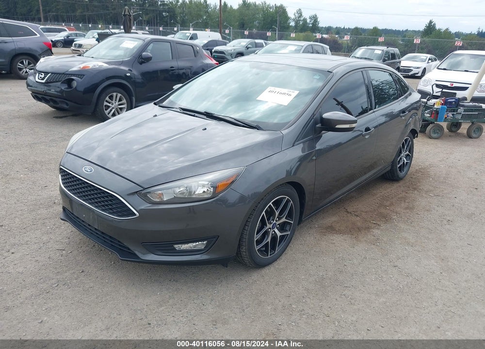 2017 FORD FOCUS SEL VIN: 1FADP3H2XHL208553
