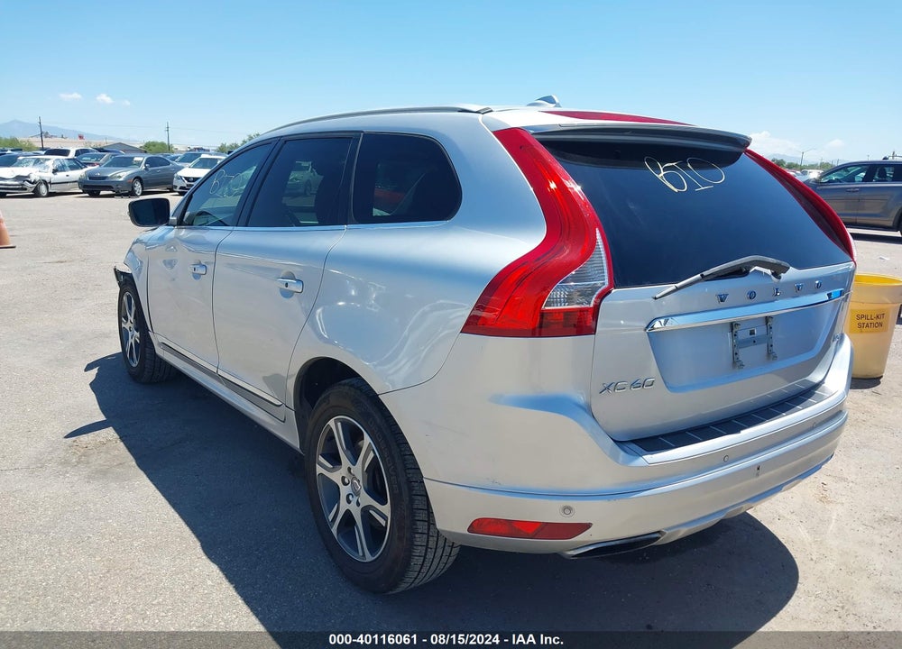 2015 VOLVO XC60 T6 VIN: YV449MDK7F2741394