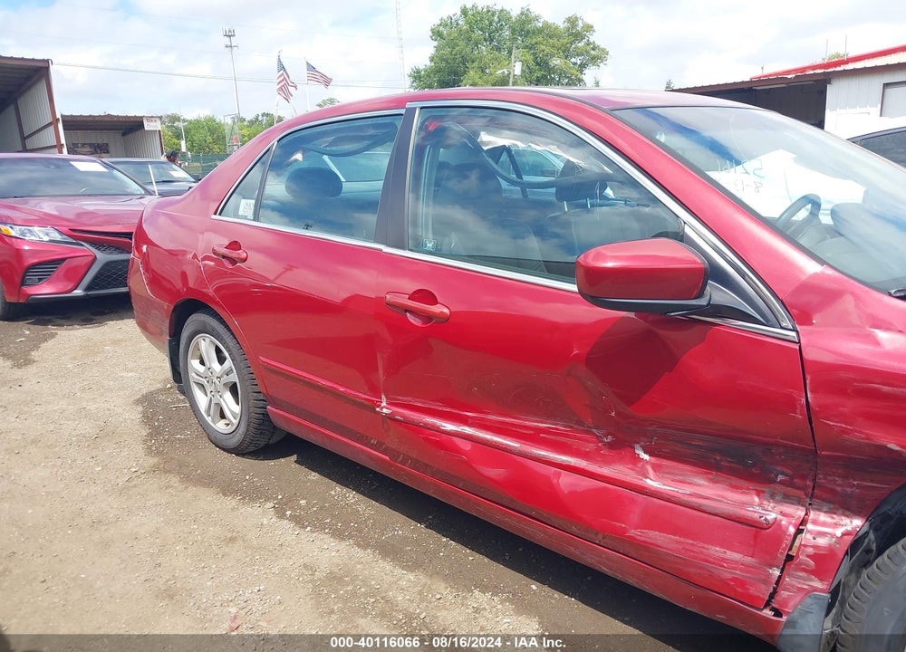2007 HONDA ACCORD 2.4 EX VIN: 1HGCM56827A105642
