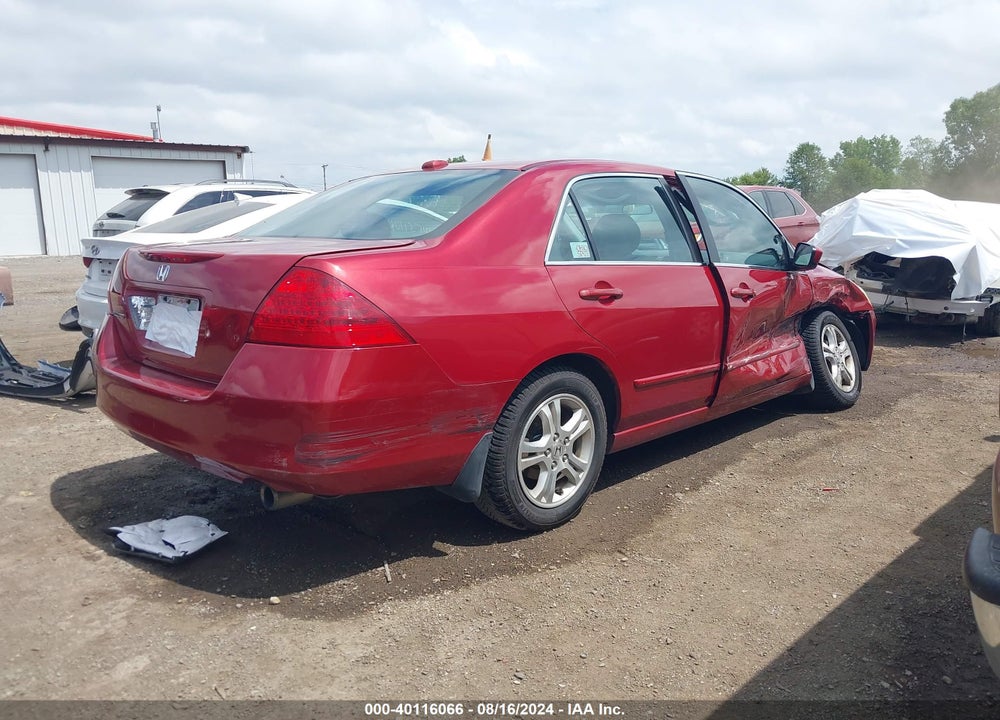2007 HONDA ACCORD 2.4 EX VIN: 1HGCM56827A105642