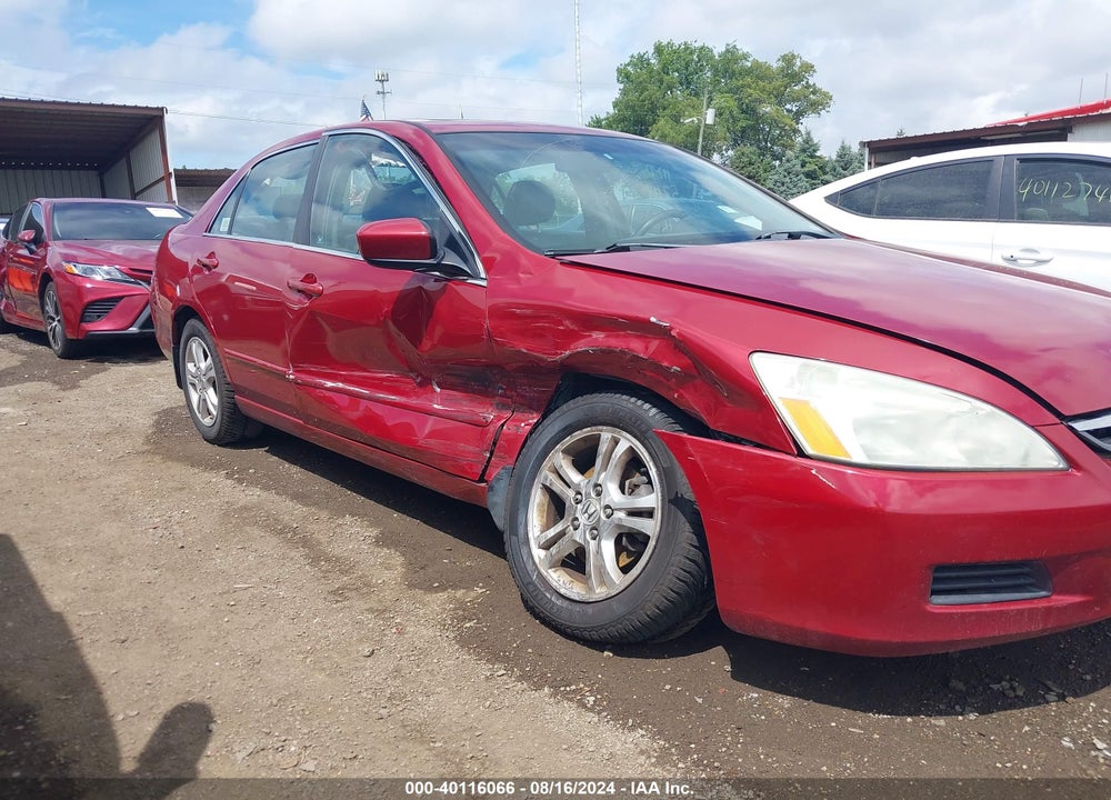 2007 HONDA ACCORD 2.4 EX VIN: 1HGCM56827A105642