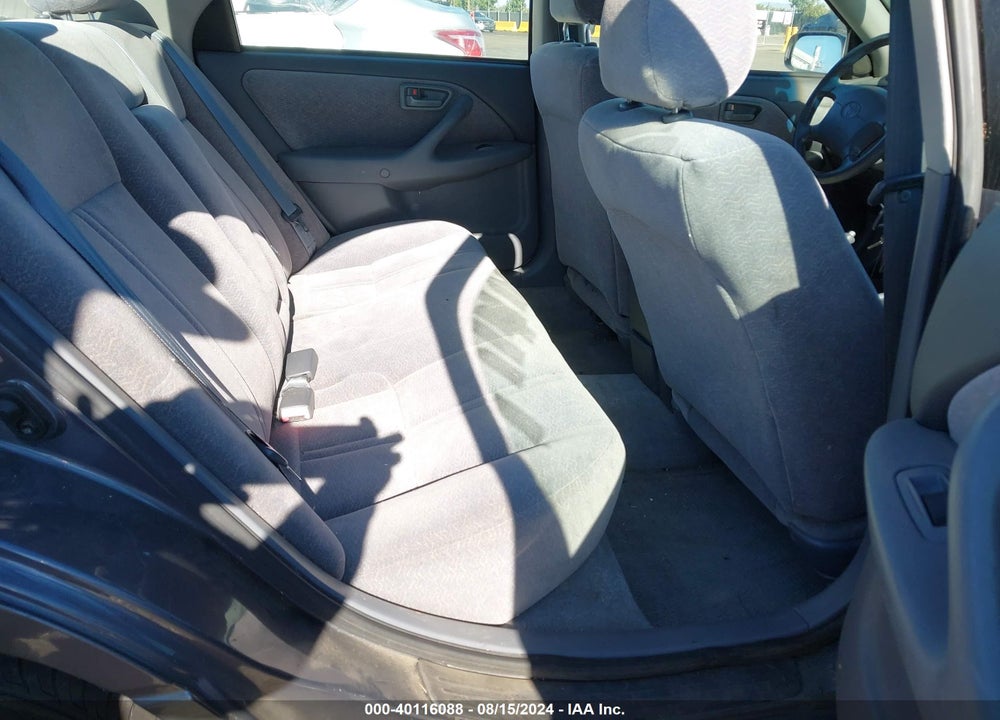 1999 TOYOTA CAMRY LE VIN: 4T1BG28K0XU898328