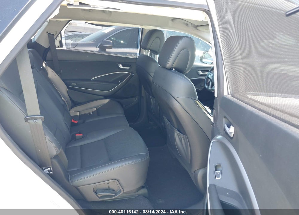 2017 HYUNDAI SANTA FE SE VIN: KM8SN4HF1HU230561