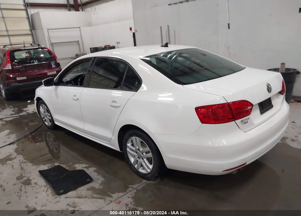 2012 VOLKSWAGEN JETTA VIN: 3VWDP7AJ1CM319175