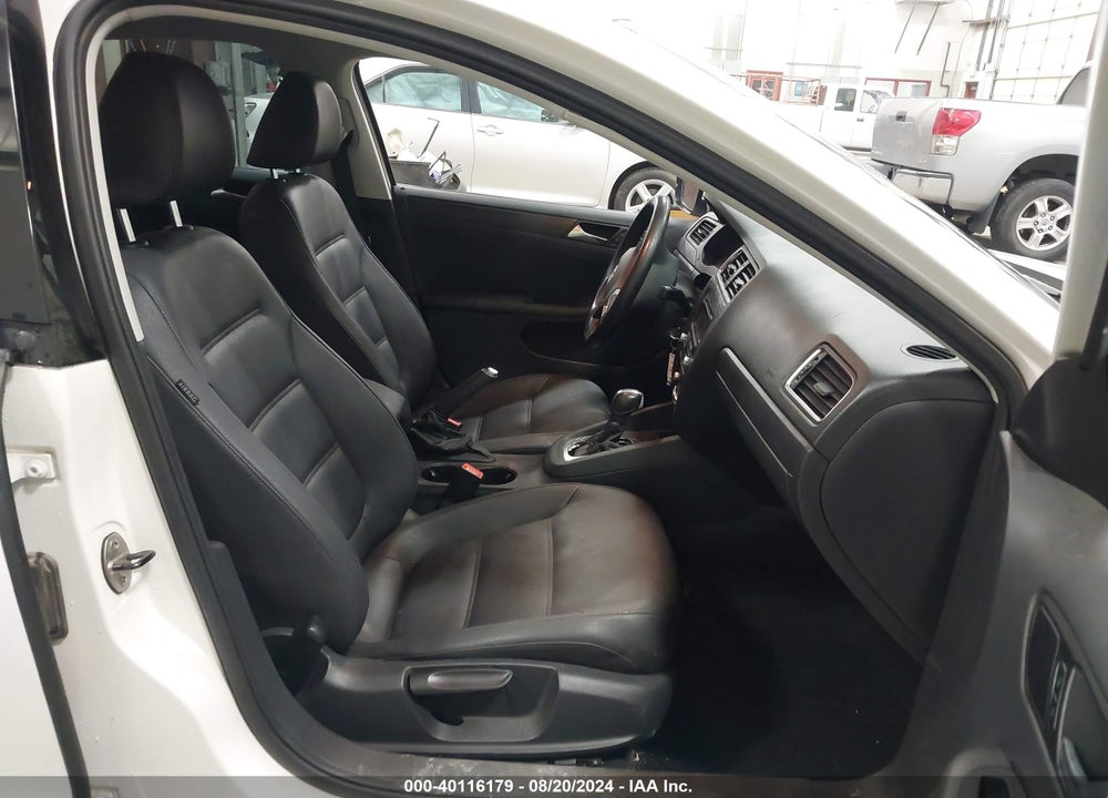 2012 VOLKSWAGEN JETTA VIN: 3VWDP7AJ1CM319175