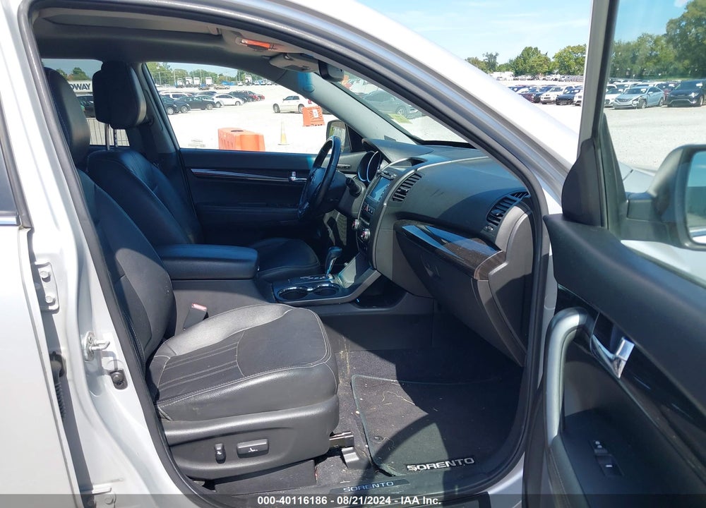 2012 KIA SORENTO SX V6 VIN: 5XYKWDA23CG301634