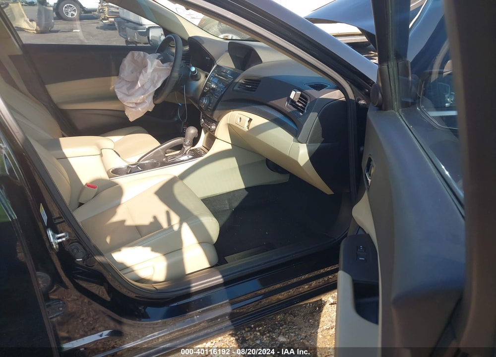 2013 ACURA ILX VIN: 19VDE1F76DE000328