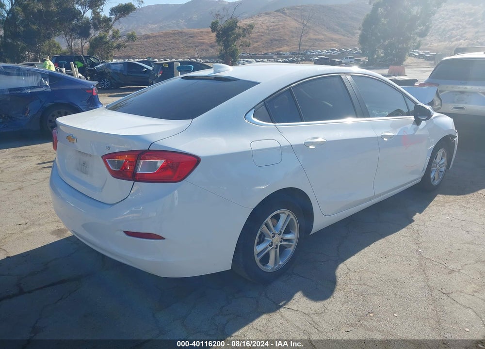 2018 CHEVROLET CRUZE LT AUTO VIN: 1G1BE5SMXJ7190303