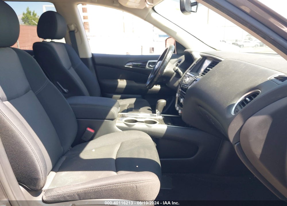2017 NISSAN PATHFINDER SV VIN: 5N1DR2MN5HC641546
