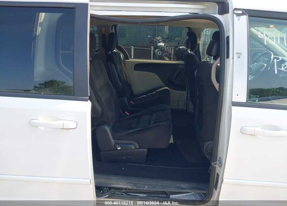 2014 DODGE GRAND CARAVAN SXT VIN: 2C4RDGCG5ER352226
