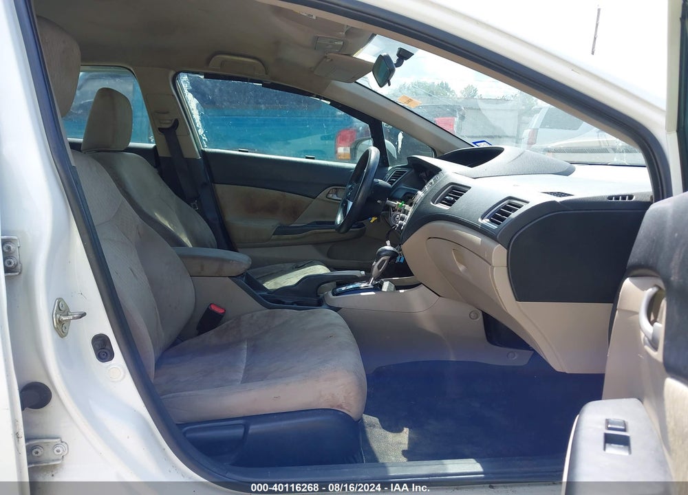 2014 HONDA CIVIC LX VIN: 19XFB2F5XEE077492