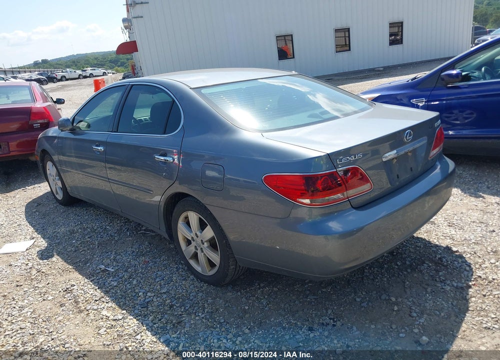 2005 LEXUS ES 330 VIN: JTHBA30G955116617