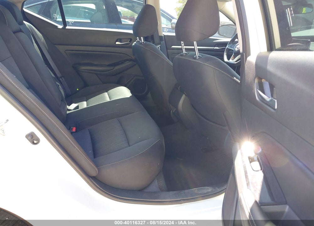 2022 NISSAN ALTIMA SV FWD VIN: 1N4BL4DV1NN365414