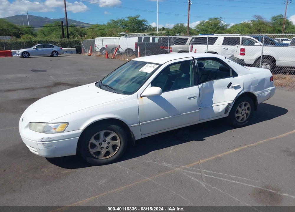 1998 TOYOTA CAMRY LE V6/XLE V6 VIN: JT2BF28K2W0088446
