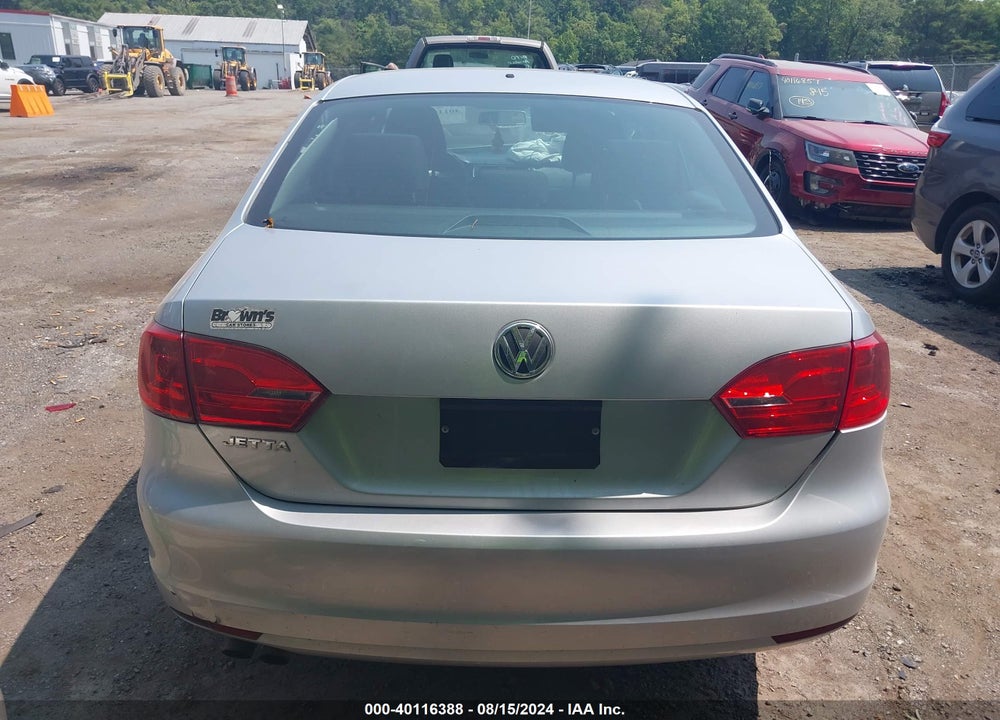2014 VOLKSWAGEN JETTA 2.0L S VIN: 3VW2K7AJ9EM232312