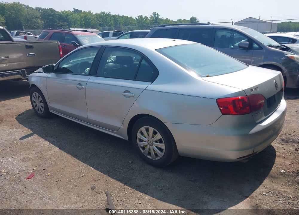 2014 VOLKSWAGEN JETTA 2.0L S VIN: 3VW2K7AJ9EM232312
