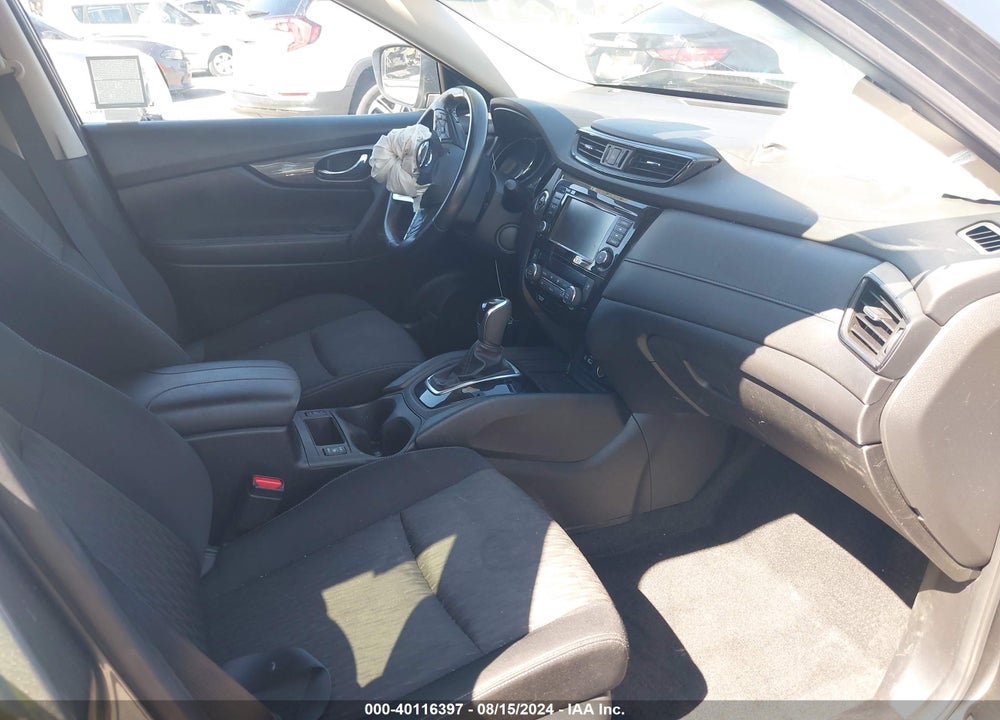 2019 NISSAN ROGUE SV VIN: JN8AT2MV3KW385183